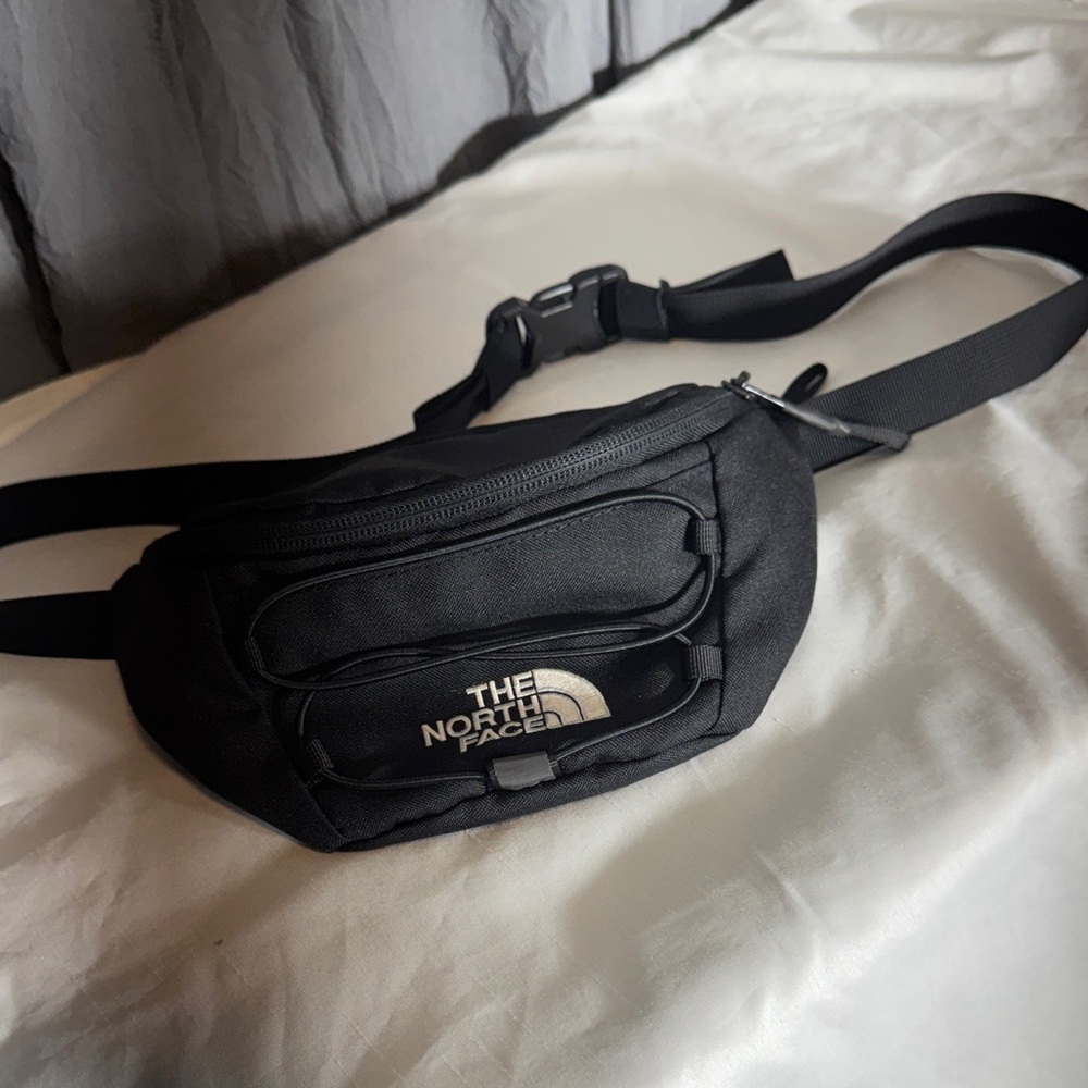 The North Face Classic Black Belt Bag